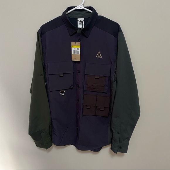 Nike ACG Dri-FIT ADV UV "Devastation Trail" Men's Top	Size Small - Picture 1 of 7